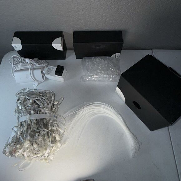 Govee Curtain Light, Smart LED Curtain Light with DIY GIF 1 Set - Picture 2 of 4